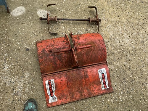 Howard 300 350 352 - , rear